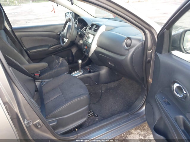 Nissan Versa 1.6 Sv
