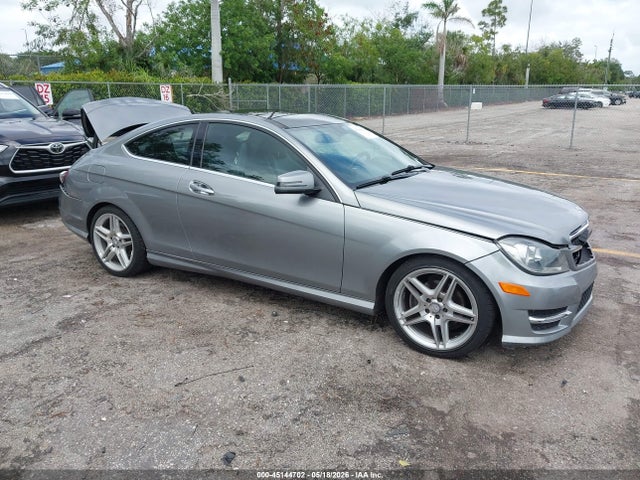 Salvage Mercedes-Benz C-Class Image