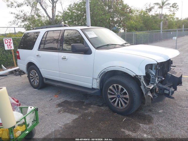 Salvage Ford Expedition Image