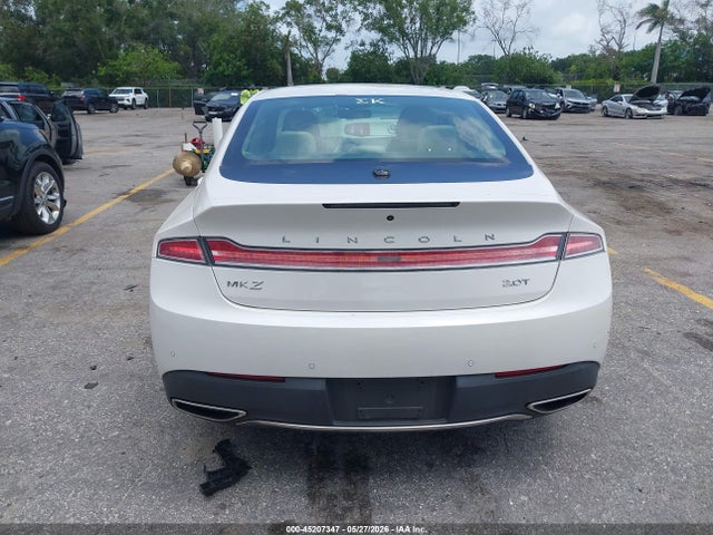 Lincoln MKZ Select