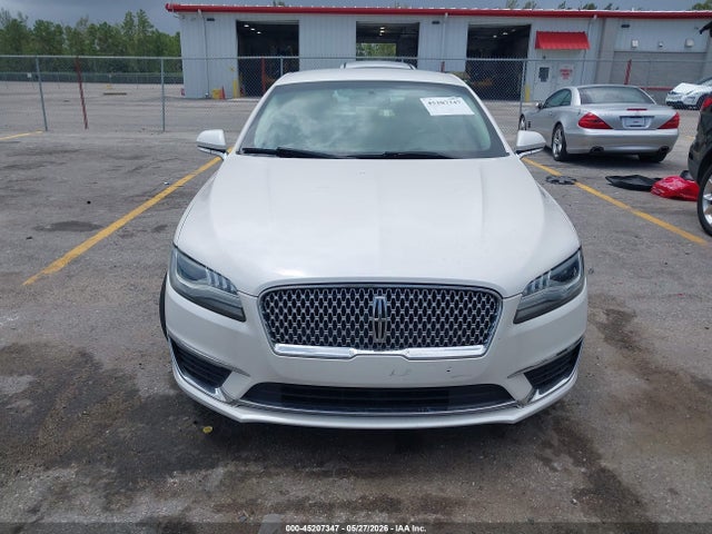 Lincoln MKZ Select