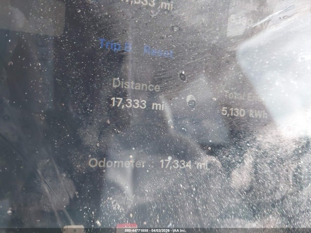 Tesla Model Y Long Range Dual Motor All-wheel Drive