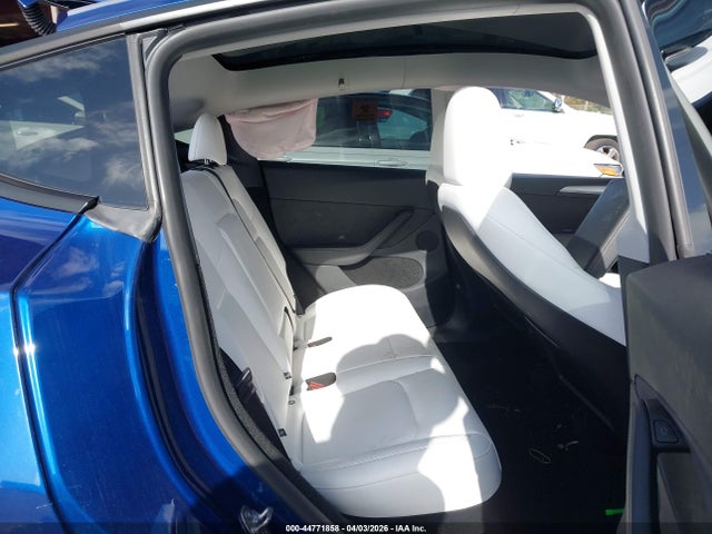 Tesla Model Y Long Range Dual Motor All-wheel Drive