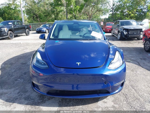 Tesla Model Y Performance Dual Motor All-wheel Drive