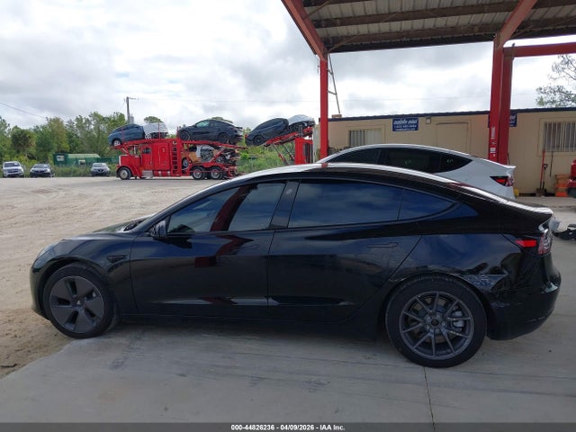 Tesla Model 3 Long Range Dual Motor All-wheel Drive