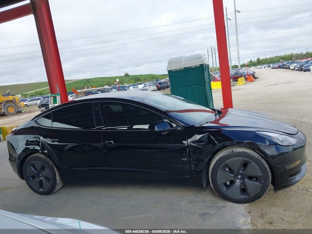 Tesla Model 3 Long Range Dual Motor All-wheel Drive