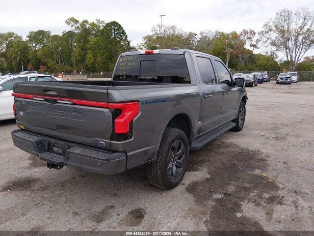 Ford F-150 Lariat