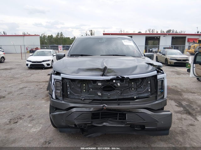 Ford F-150 Lariat