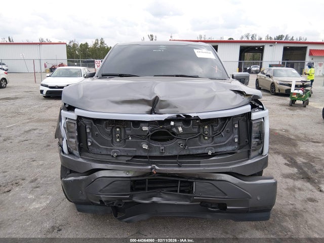 Ford F-150 Lariat