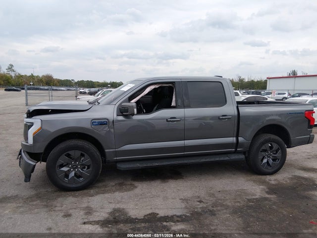 Ford F-150 Lariat