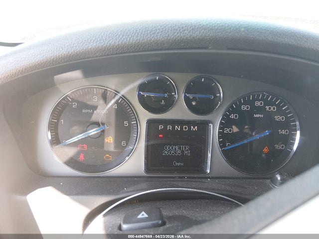 Cadillac Escalade Standard