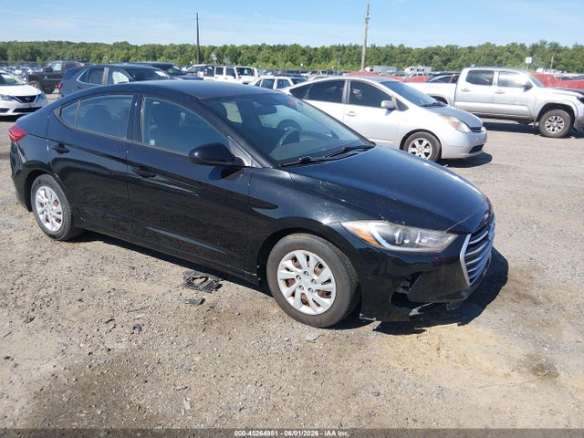 Salvage Hyundai ELANTRA Image