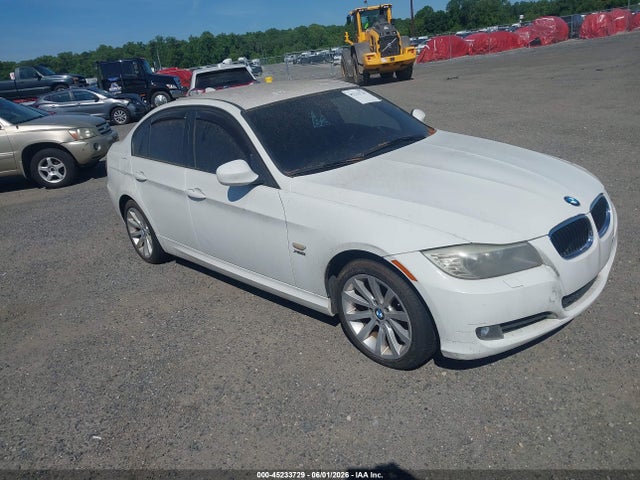 Salvage BMW 3 Series Image