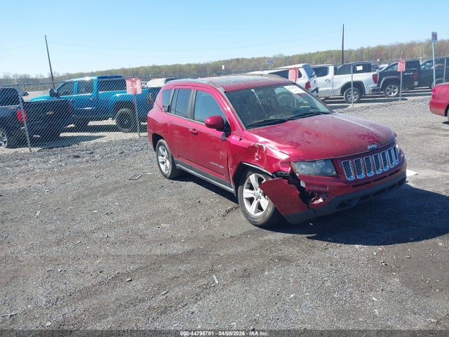 Salvage Jeep Compass Image
