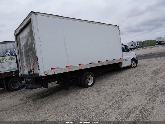 General Motors Savana Cutaway Work Van