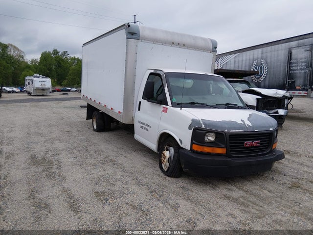 Salvage General Motors Savana Cutaway Image