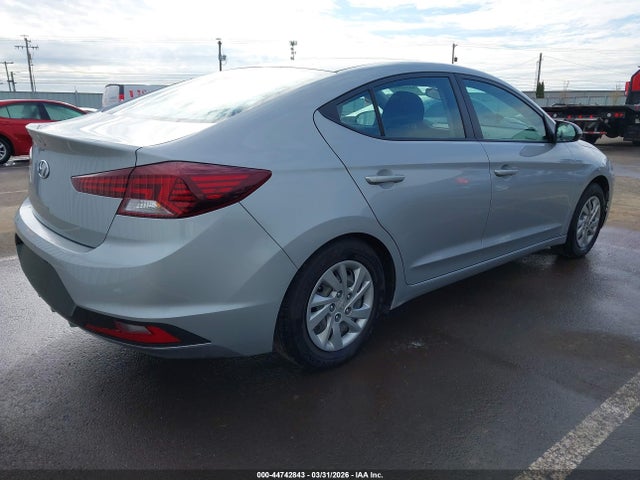 Hyundai ELANTRA Se