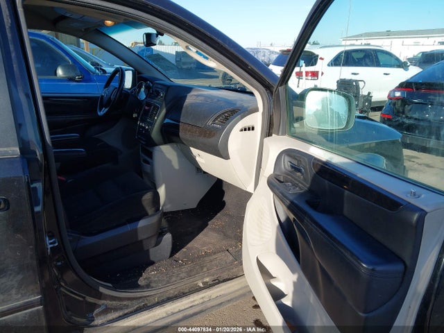 Dodge Grand Caravan Se