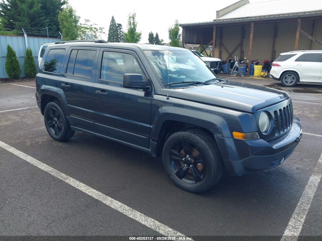 Salvage Jeep Patriot Image