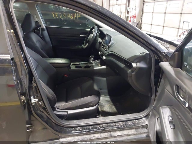 Nissan Altima S Fwd