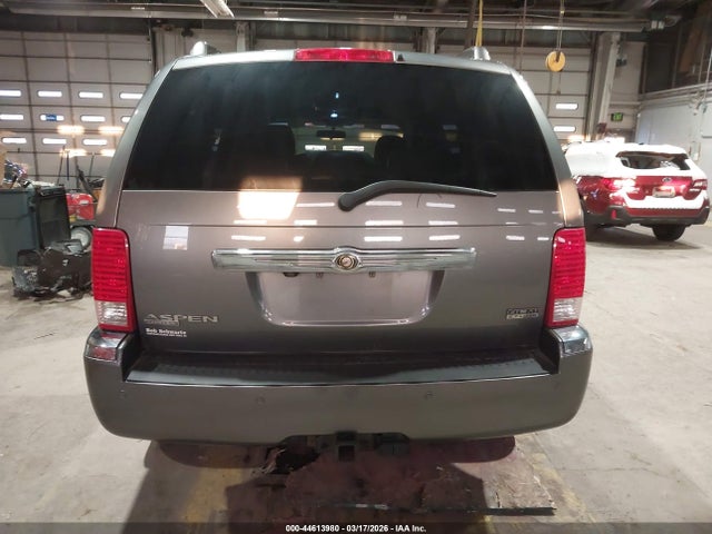 Chrysler Aspen Limited