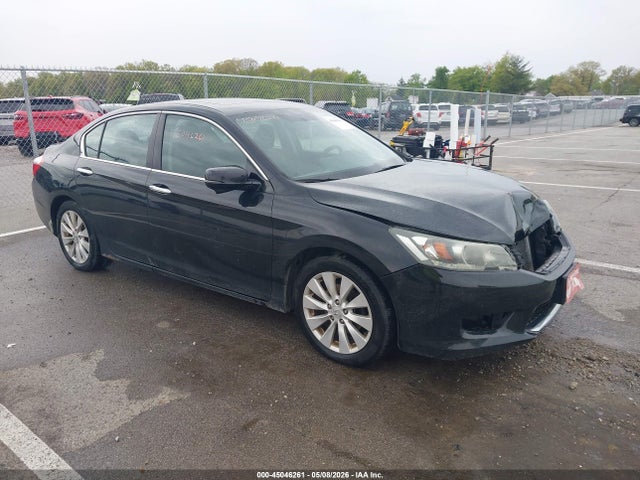 Salvage Honda Accord Image