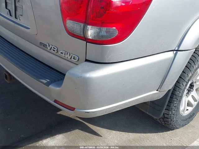 Toyota Sequoia Sr5 V8