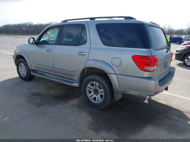 Toyota Sequoia Sr5 V8
