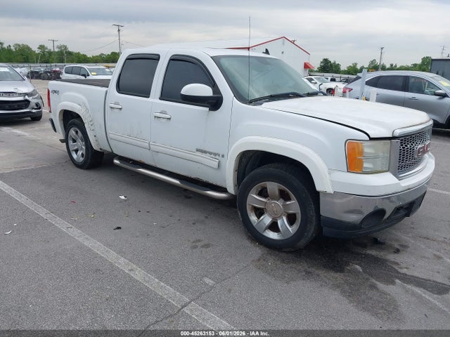 Salvage GMC Sierra 1500 Image