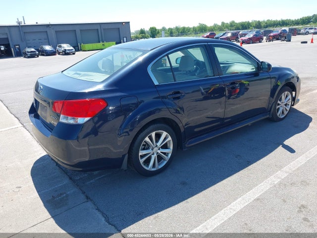 Subaru Legacy 2.5i Premium
