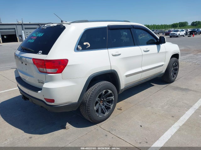 Jeep Grand Cherokee Laredo