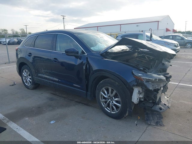 Salvage Mazda Cx Image