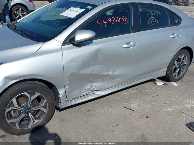 Kia Forte Lxs