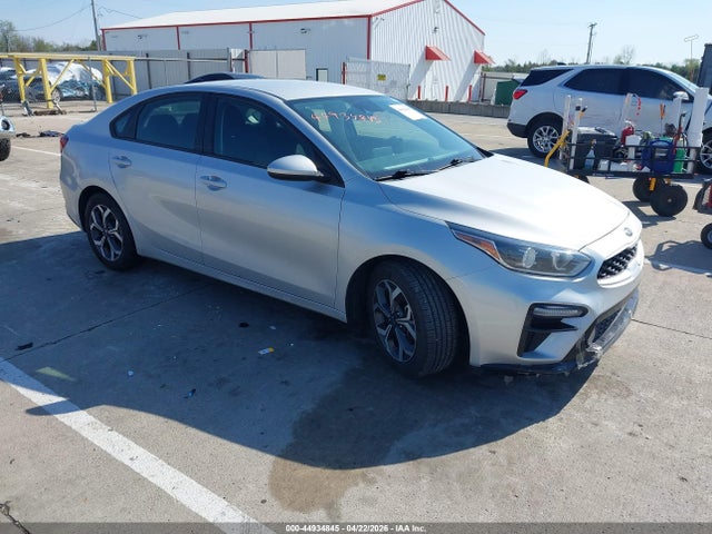 Salvage Kia Forte Image