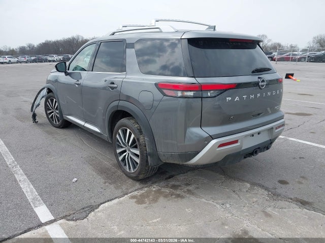Nissan Pathfinder Platinum 4wd