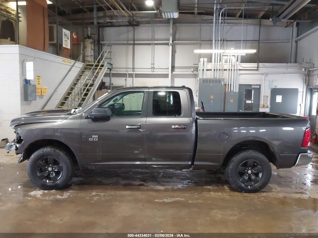 Ram 1500 Slt  4x4 6'4 Box