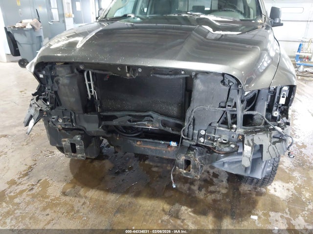 Ram 1500 Slt  4x4 6'4 Box
