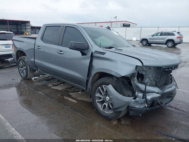 Salvage Chevrolet Silverado 1500 Image
