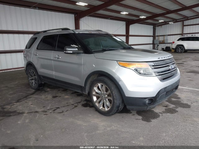 Salvage Ford Explorer Image