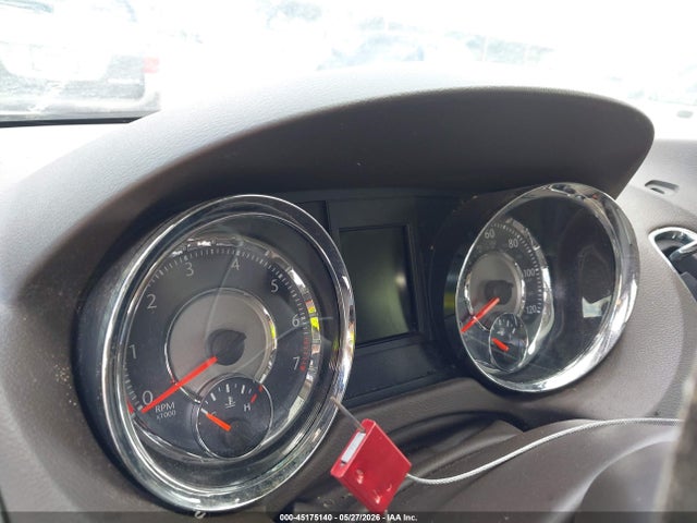 Chrysler Town & Country Limited