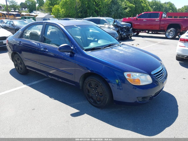 Salvage Kia Spectra Image