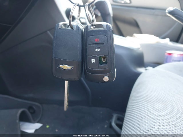 Chevrolet Cruze 1lt Auto
