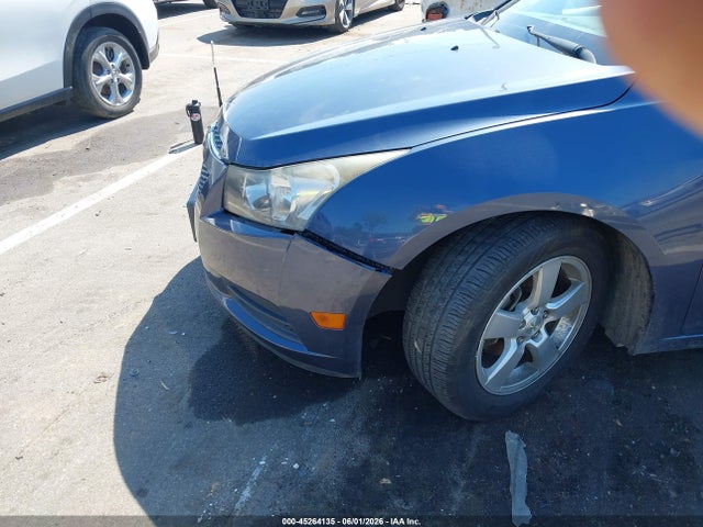 Chevrolet Cruze 1lt Auto