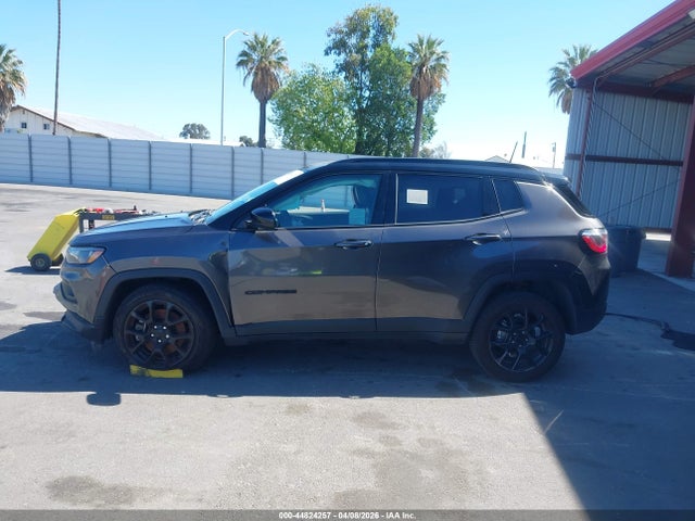 Jeep Compass Altitude 4x4