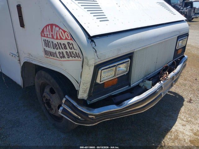 General Motors Forward Control Chassis P3500