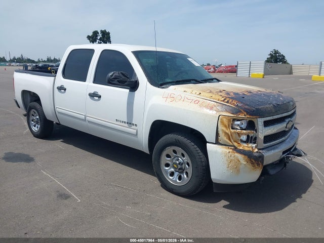 Salvage Chevrolet Silverado 1500 Image