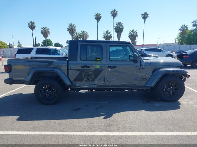 Jeep Gladiator Sport S 4x4