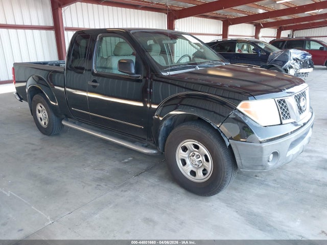 Salvage Nissan Frontier Image
