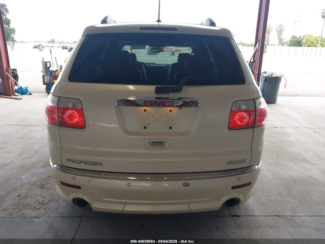 GMC Acadia Denali