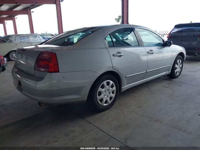 Mitsubishi Galant